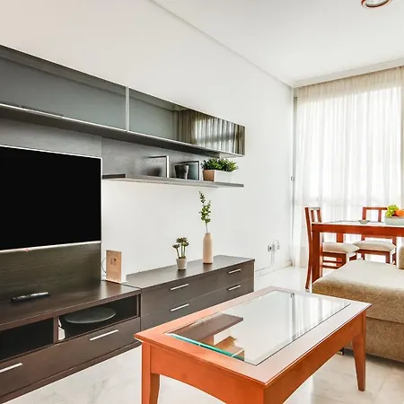 Home2book Comfy Center Triana Apartment