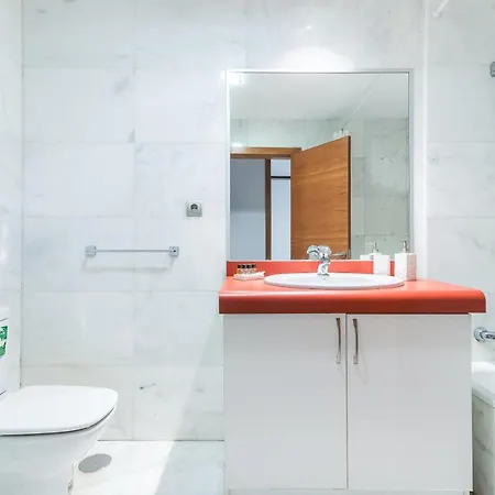Apartment Home2book Comfy Center Triana